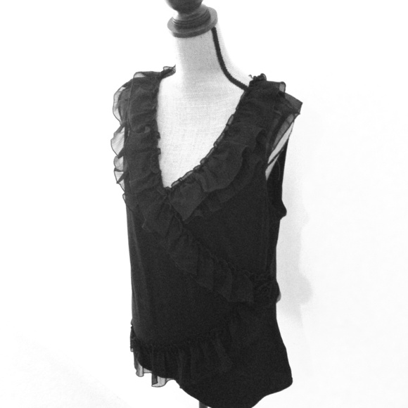 Elle black top with ruffles