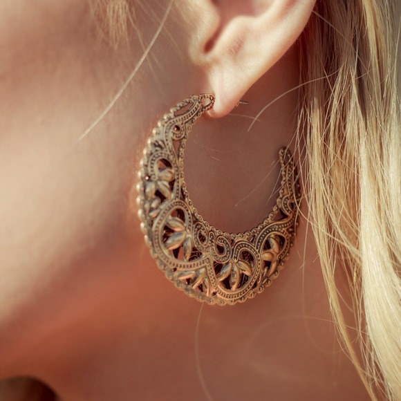 Gold stencil design earrings