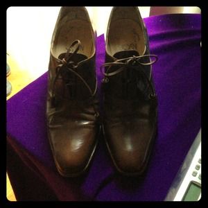 ⛔On Old⛔Joan & David shoes