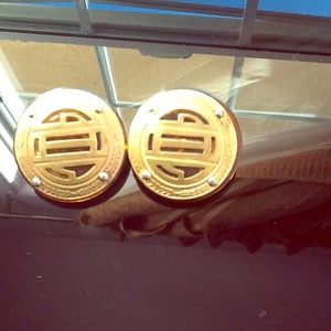 Collar cuff link