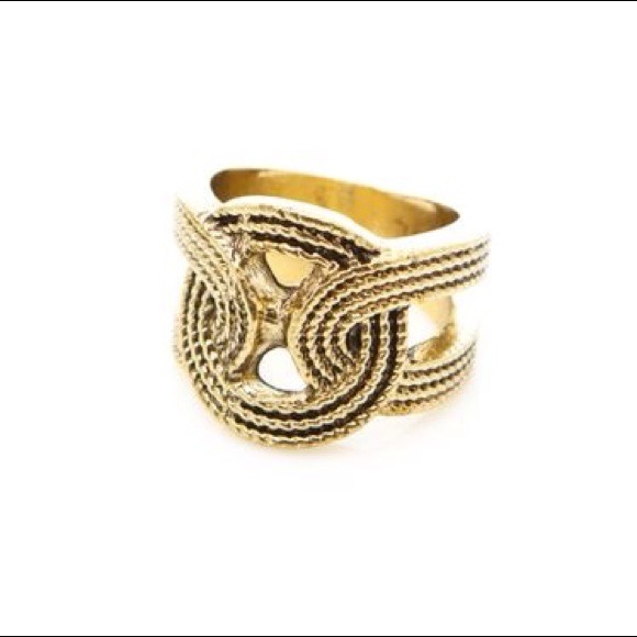 Bronze interlocked ring