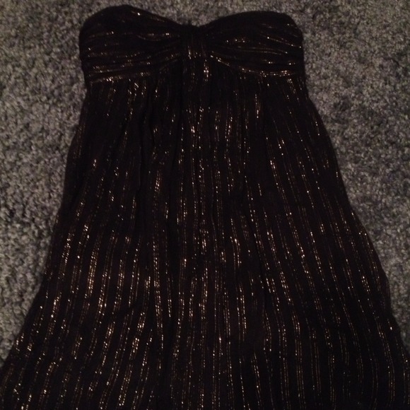 Black & Gold Express Party Dress. Worn once. - Picture 2 of 3