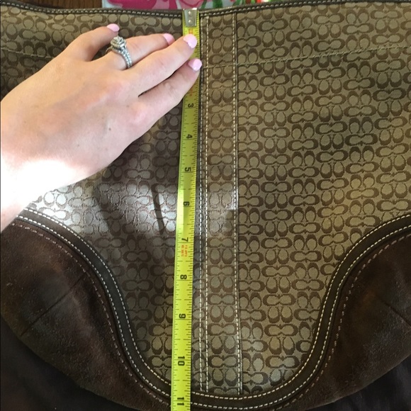 Brown leather original Coach hobo - Picture 2 of 6