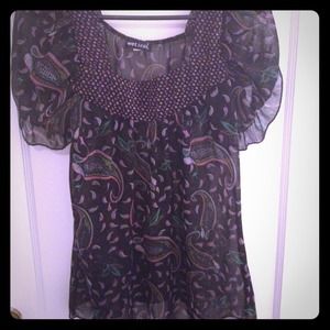 WET SEAL size Med, fun printed top!