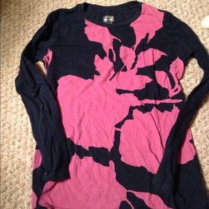 Cotton long-sleeved top