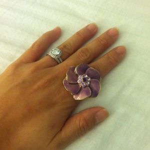 💰bundle only💰Purple & Gold Enamel Flower Ring