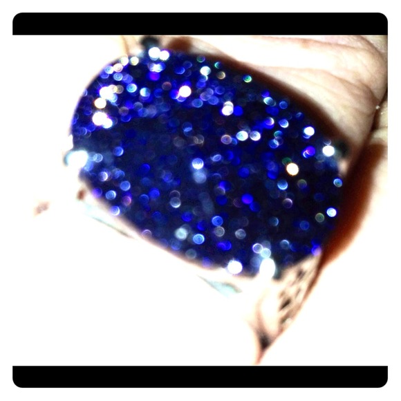 👀PRICED TO SELL 👀👀 Lia Sophia ring