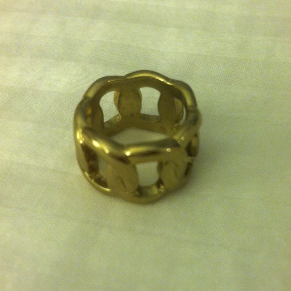💰bundle only💰Goldtone Chain Link Ring - Picture 2 of 2