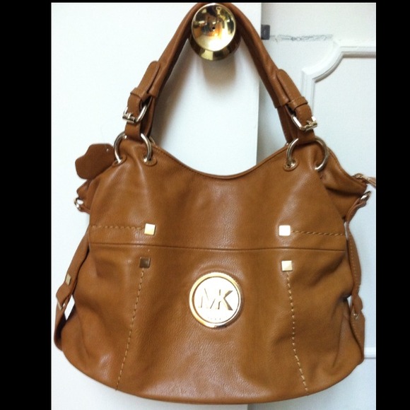 😰sold 😰Beautiful cognac bag