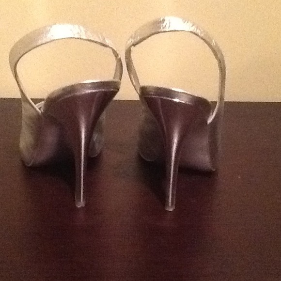 Jessica Simpson - Picture 2 of 3