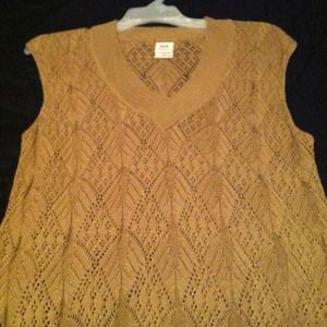 Sleeveless beige top