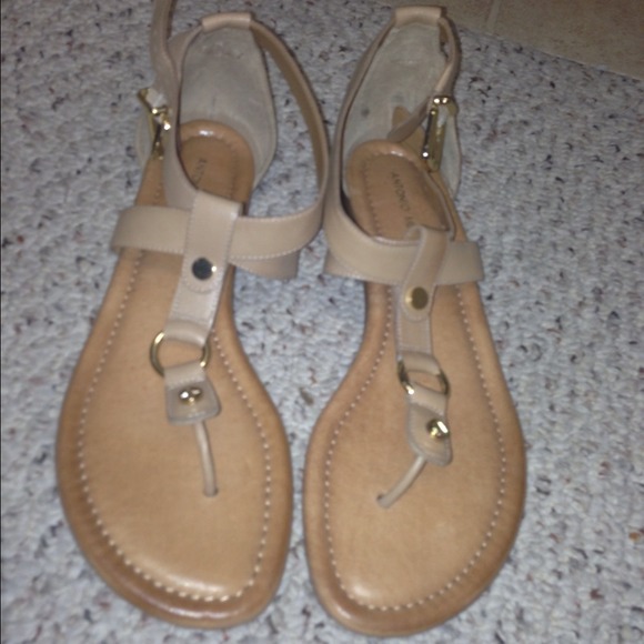Really cute sandals