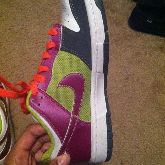Nike's!! - Picture 2 of 2
