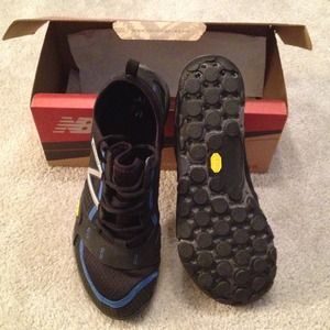 Mens New balance running shoes