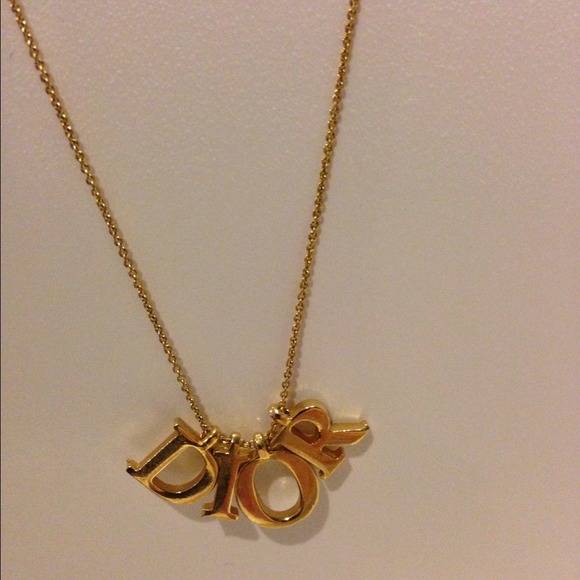 🚫HOLD🚫Dior necklace-Not trading!