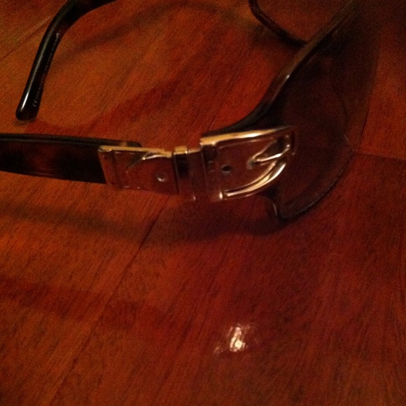 Authentic Gucci sunglasses