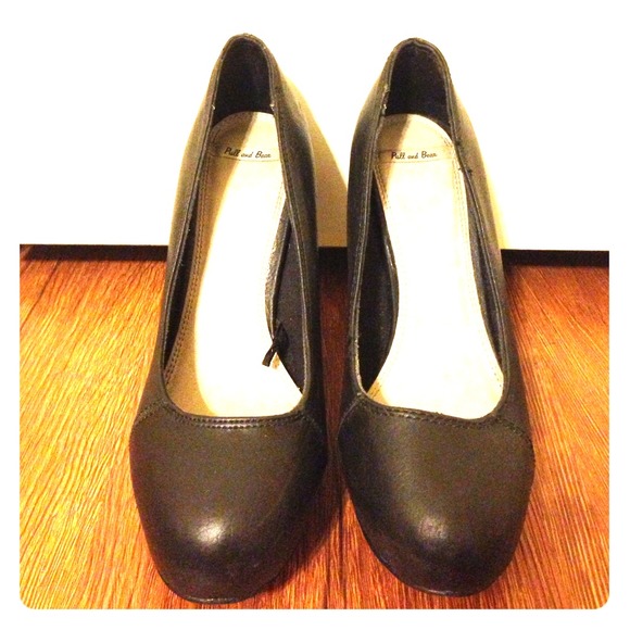 Pull and Bear high heel