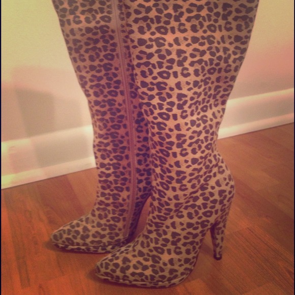 Leopard Knee High Boots!!
