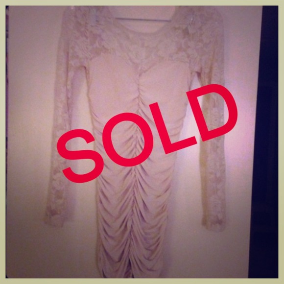 ❌❌SOLD to @sugah1❌❌Beige/tan dress