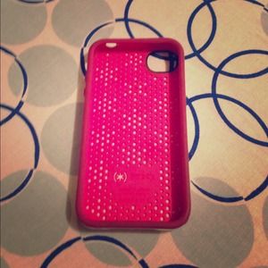 White/Pink Speck case for iPhone 4/4S