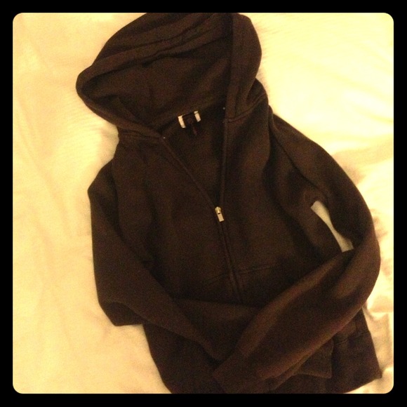 Simple comfy brown hoodie