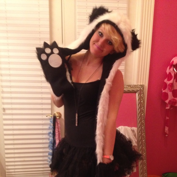 Panda hat - Picture 2 of 2