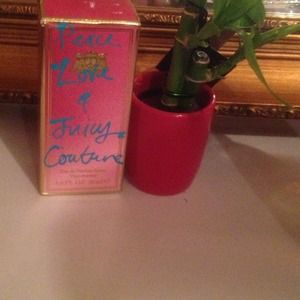 🔴Reserved🔴Juicy Couture perfume