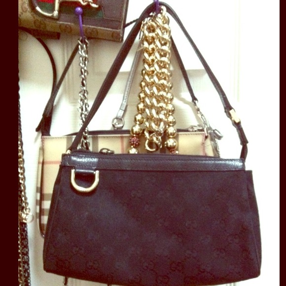 ❤SOLD❤ Gucci Abbey Pochette