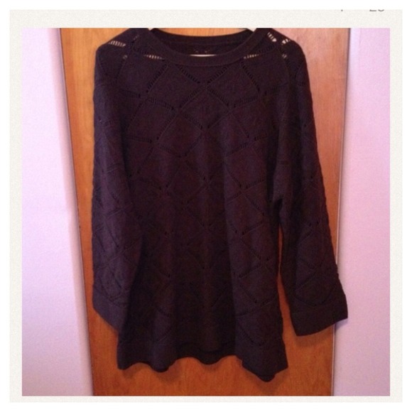 SOLD Brown Avenue Sweater 22/24 Plus