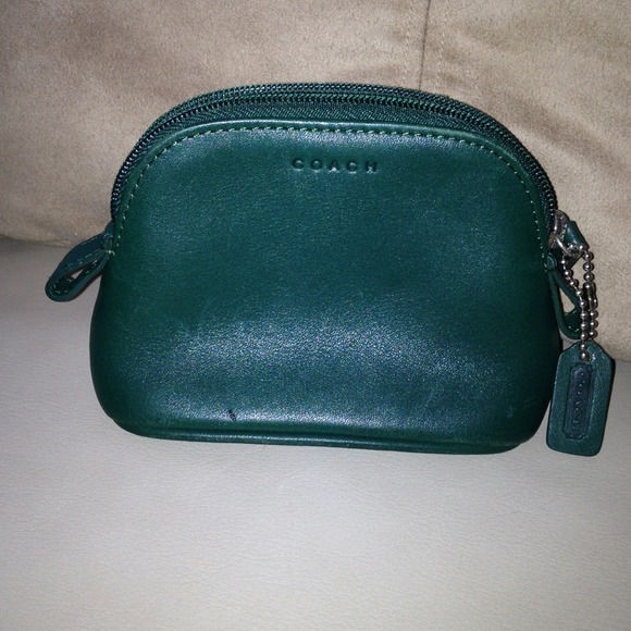 Coach hunter green leather coin purse *reduced*