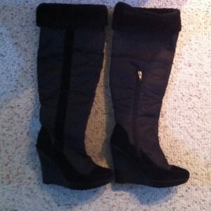 Never worn, brand new wedge boots.