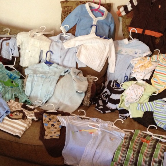 High end baby boy clothes from premie- 12-18 mnts - Picture 4 of 4