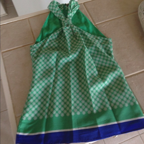 Gorgeous green halter top that zips up back