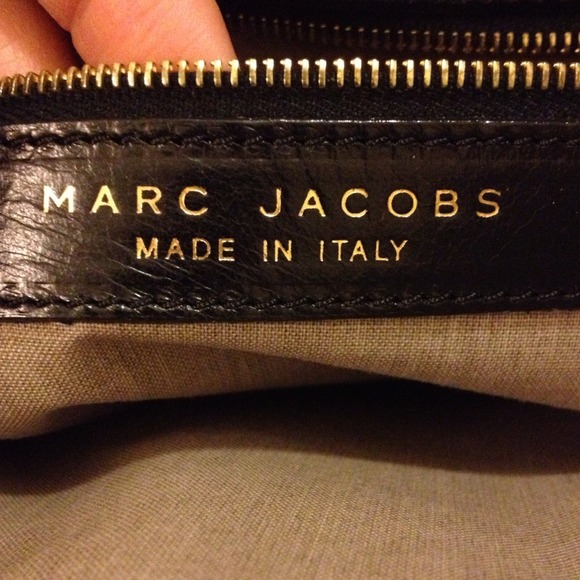 **SOLD** Marc Jacobs Ines Patchwork - Picture 3 of 4
