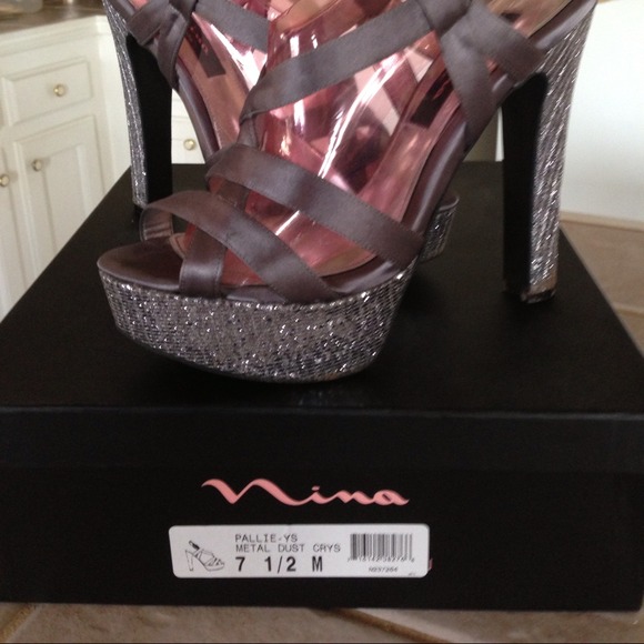 Mia of Mew York glitzy platform sandals