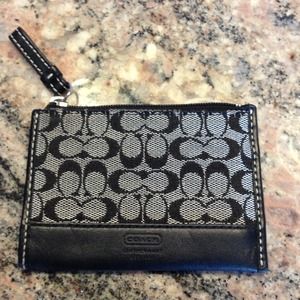 Authentic coach change purse