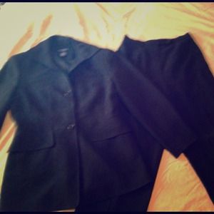 Ann Taylor Petite Suit