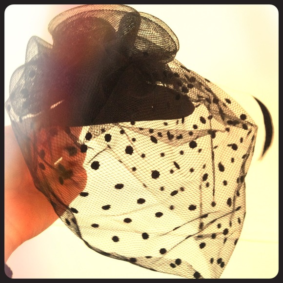 Accessories - Black Fascinator with Dotted Netting and Rosettes