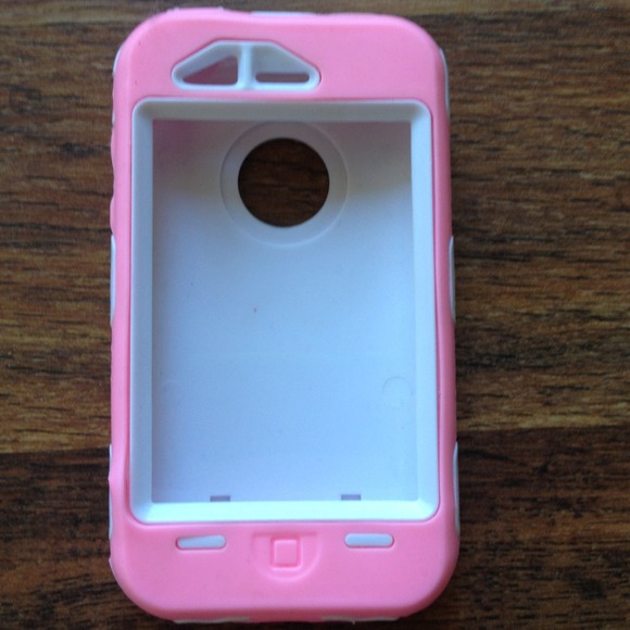 I phone 3 case.