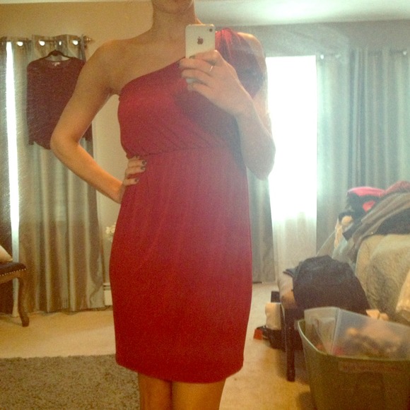 Dresses & Skirts - BNWT ruby red dress