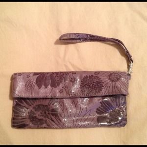 Lavender floral wallet wristlet.