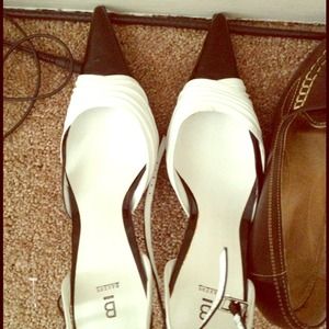 Size 10 worn 4 times..'maybe less :-)