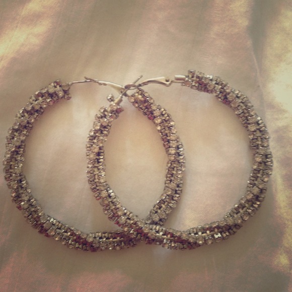 ❌Sold Hoop earrings