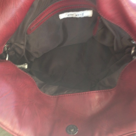 Sold - Picture 3 of 4