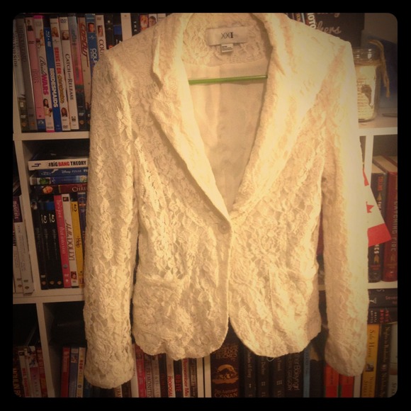 Ivory lace blazer