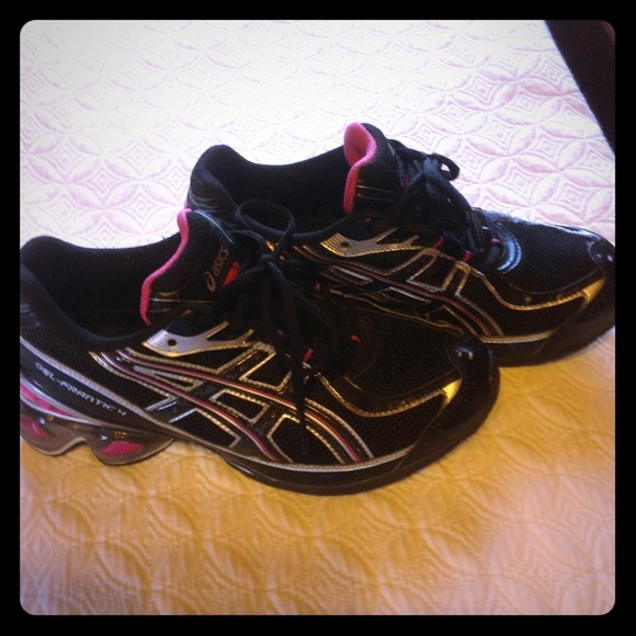 ASICS Running Shoes