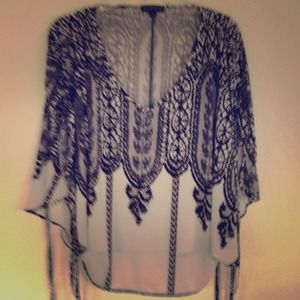 📍📍Sold📍📍Rampage size medium butterfly Slv top