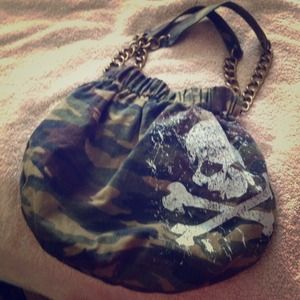 Camo Purse with White splattered skull