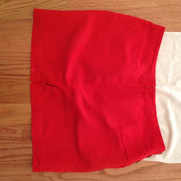 SOLD!! Orange Linen Skirt - Picture 3 of 3