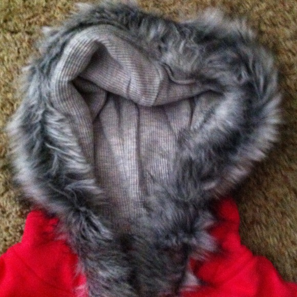 ✨Sold✨Aeropostale pink zip up hoodie - Picture 3 of 3